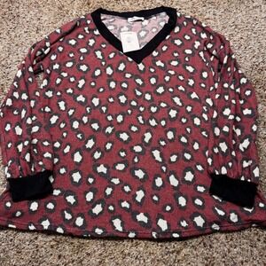 Cream n Sugar Womens Lazy Leopard Waffle Knit V-Neck Top Burgundy Black Size S